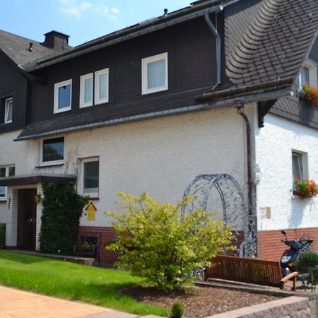 Pension Robin Hood Виллинген Экстерьер фото